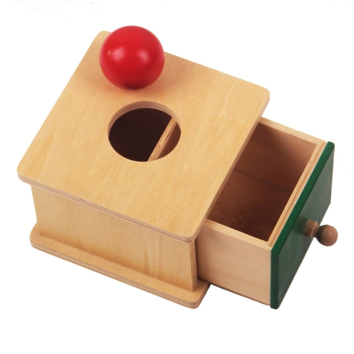 Кутия с топче, дървена