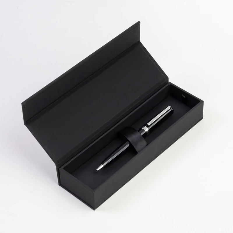 Hugo Boss Химикалка Gear Icon, в кутия, черна
