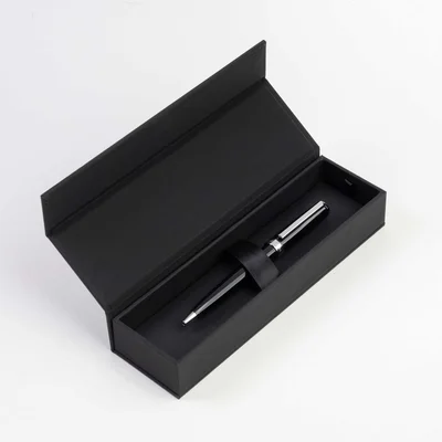 Hugo Boss Химикалка Gear Icon, в кутия, черна