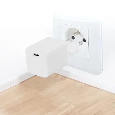 Зарядно за телефон TNB, с USB Type C кабел, 20 W, бяло