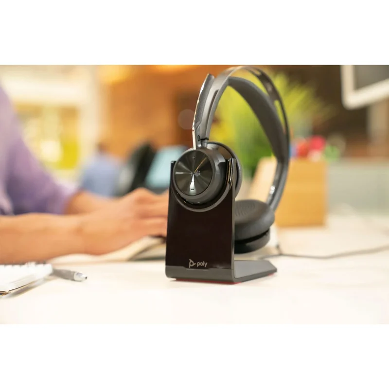 Слушалки HP Poly Voyager Focus 2, Microsoft Teams, със стойка за зареждане