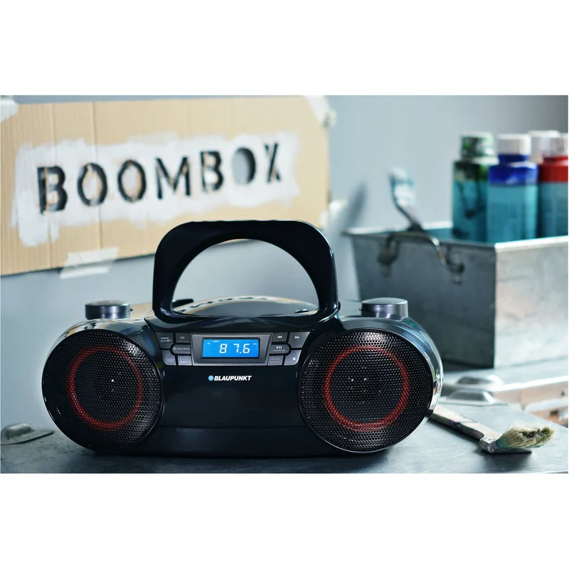 Радио касетофон Blaupunkt BB30BT, с Bluetooth, FM радио, CD/MP3/USB/AUX, черен