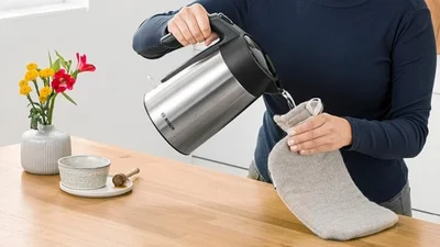 Електрическа кана за вода Bosch TWK7L460, 1.7 L, 2400 W, сребриста