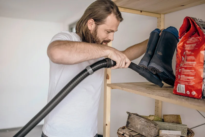 Прахосмукачка Karcher 3 P V-17/4/20 Workshop, за сухо и мокро почистване, 1000 W