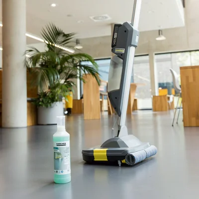 Подопочистваща машина Karcher Professional BR 30/1 C BP EU