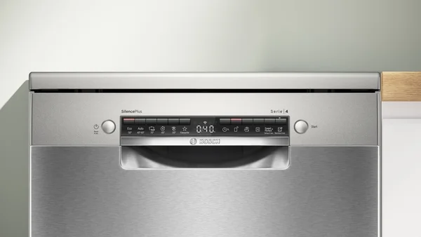 Съдомиялна машина Bosch SMS4EMI06E, свободностояща, серия 4, със защита от отпечатъци, за 14 комплекта, 60 cm