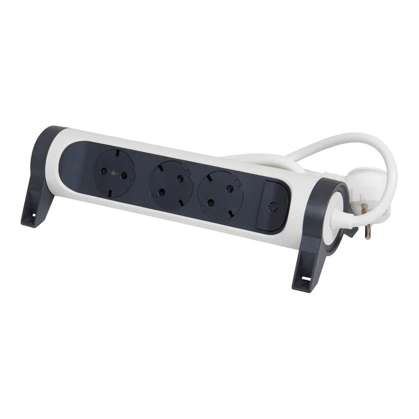 Разклонител Legrand Premium, 3 гнезда, 3 m кабел, максимален ток 16 A, 3680 W, сиво-бял