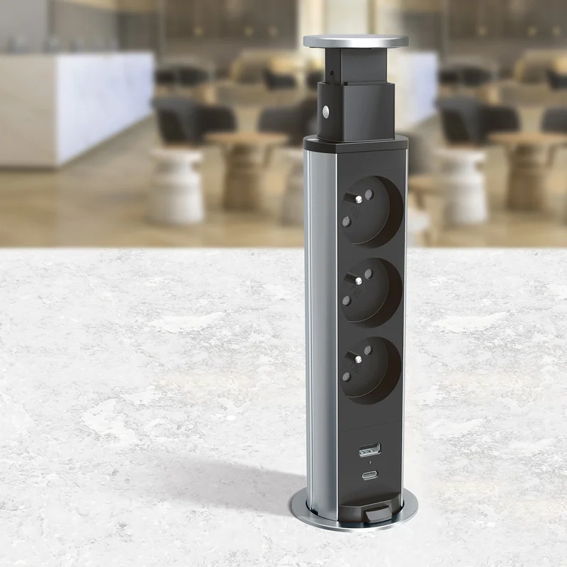 Мебелна колона Legrand Incara Tower 60, 3х2P+E, с USB, черна