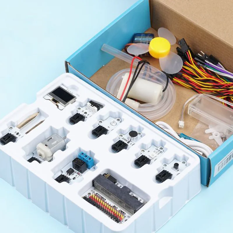 Комплект Elecfreaks Smart Home EF08197, с Micro:Bit платка, батерии AAA
