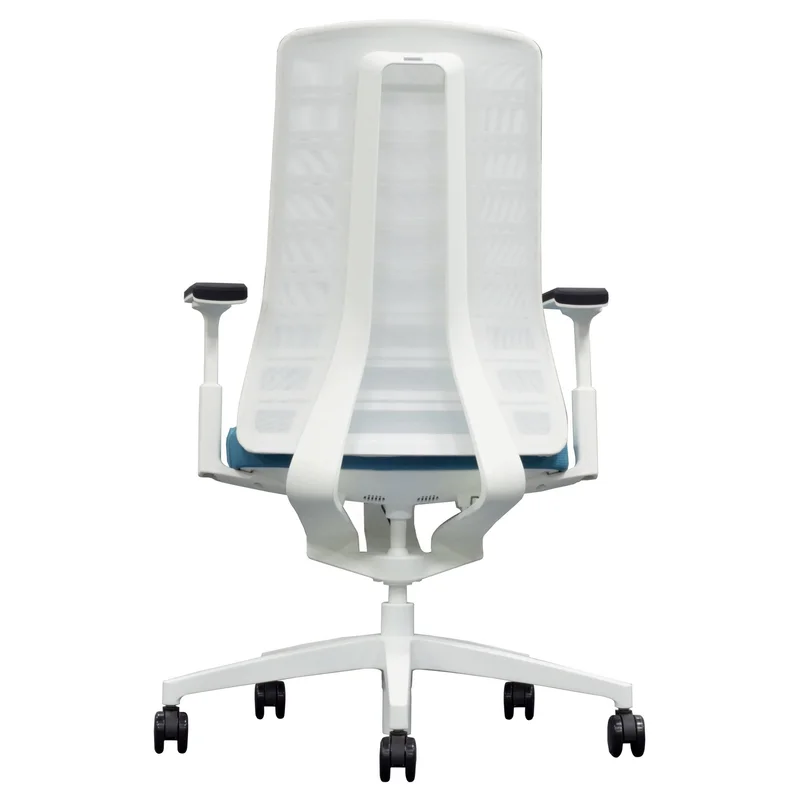 Eргономичен стол Interstuhl Pure PU213, дамаска и меш, Smart-Spring механизъм, до 120 kg, бял/син пастел