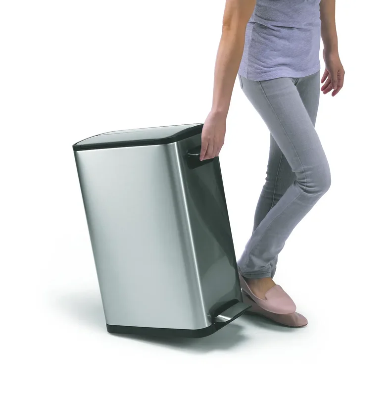Кош за отпадъци Eko Ecofly, с педал и скрити колела, 45 L