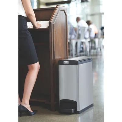 Кош Rubbermaid Slim Jim End, метален, 30 L, черен, 54.94 x 25.65 x 58.78 cm