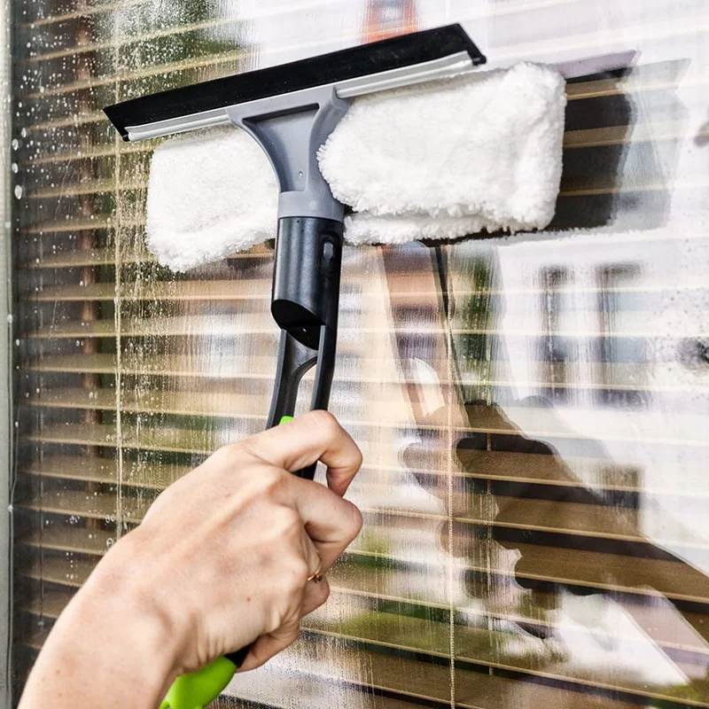 Комплект за почистване York Spray & Collect, включващ спрей моп, стъклочистачка, къса и дълга дръжка