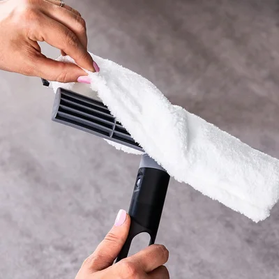 Комплект за почистване York Spray & Collect, включващ спрей моп, стъклочистачка, къса и дълга дръжка