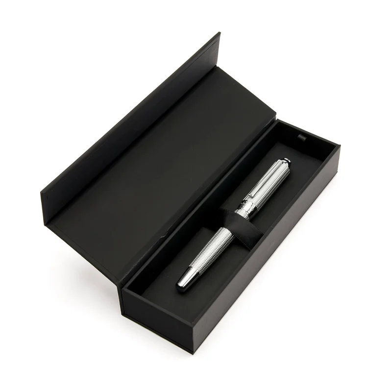 Hugo Boss Химикалка Essential Metal, в кутия, хром