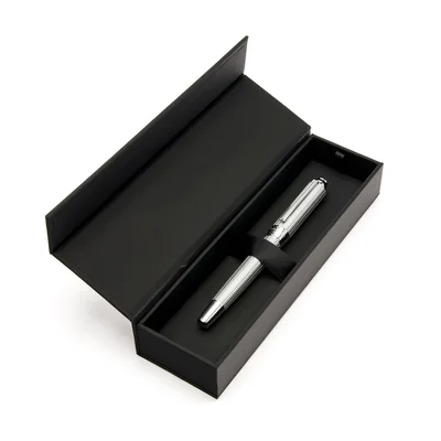 Hugo Boss Химикалка Essential Metal, в кутия, хром
