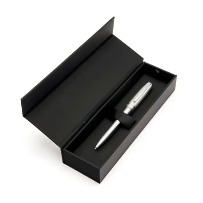 Hugo Boss Химикалка Essential Metal, в кутия, сребриста