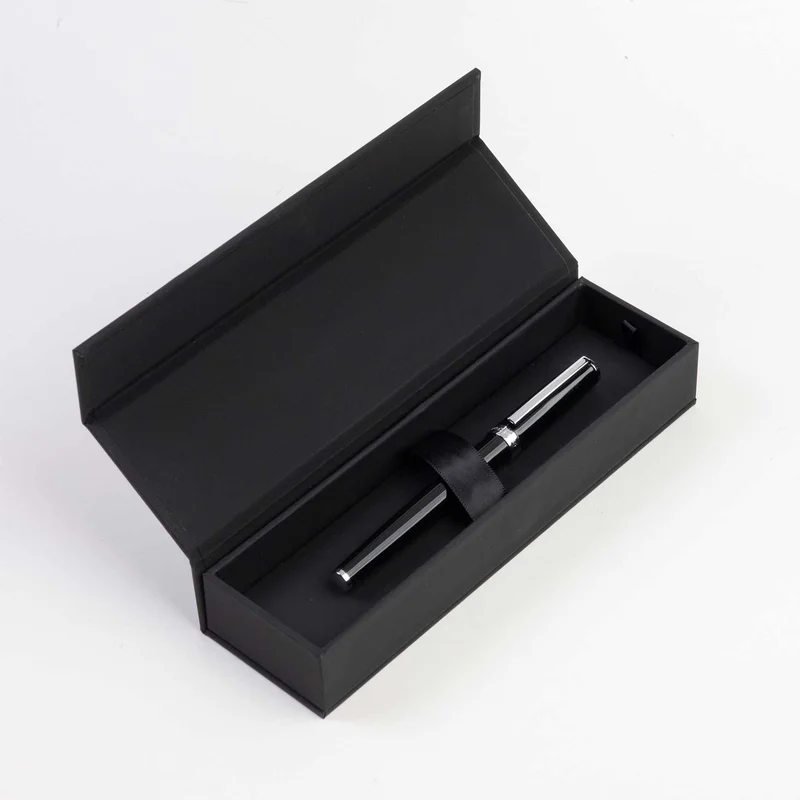 Hugo Boss Писалка Gear Icon, в кутия, черна