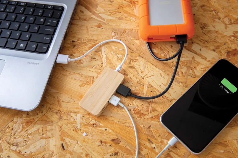 XD USB Хъб, с 2 USB 2.0 порта и 1 USB Type C, бамбуков