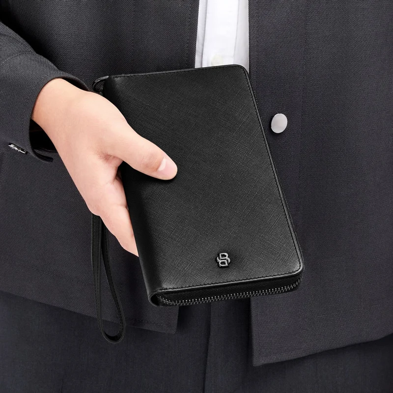 Hugo Boss Портфейл за пътуване Saffiano, черен