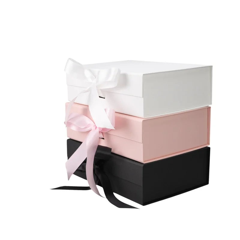 Office 1 Кутия Gift Box, с магнитно затваряне, сгъваема, 33 х 27 х 12 cm, бяла