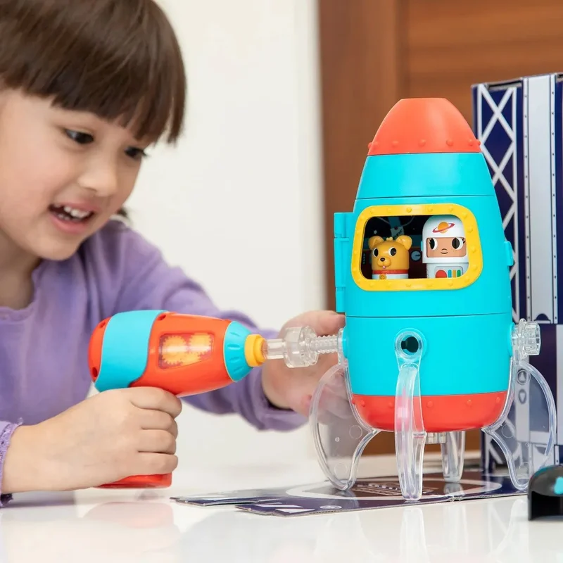 Learning Resources Игра за проектиране и пробиване Ракета