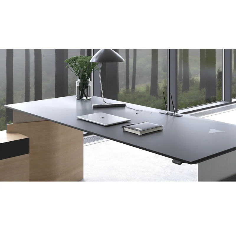 Бюро Narbutas с регулируема височина Move&Lead, 1800 х 850 х 1300 mm, MDF 27 mm, HPL черен плот, фурнир ясен