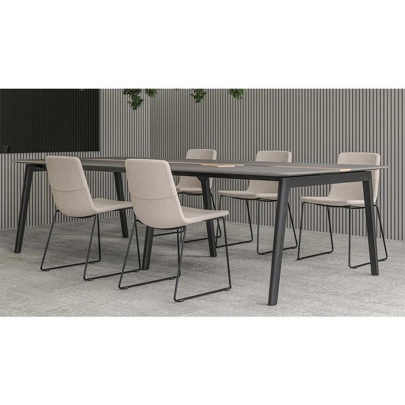 Заседателна маса Narbutas Nova Wood, 2800 x 1200 x 740 mm, правоъгълен плот, MDF 26 mm, HPL черен плот, крака светъл ясен