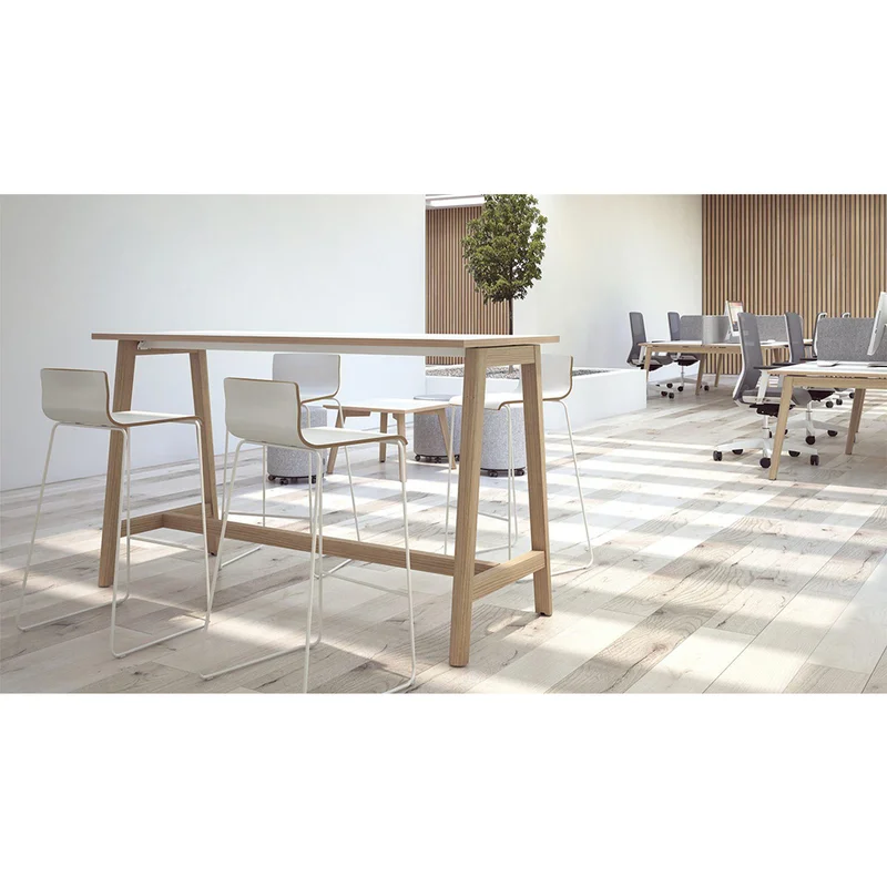 Бюро Narbutas Nova Wood, 1400 x 700 x 740 mm, ПДЧ 25 mm, бял меламин, крака светъл ясен