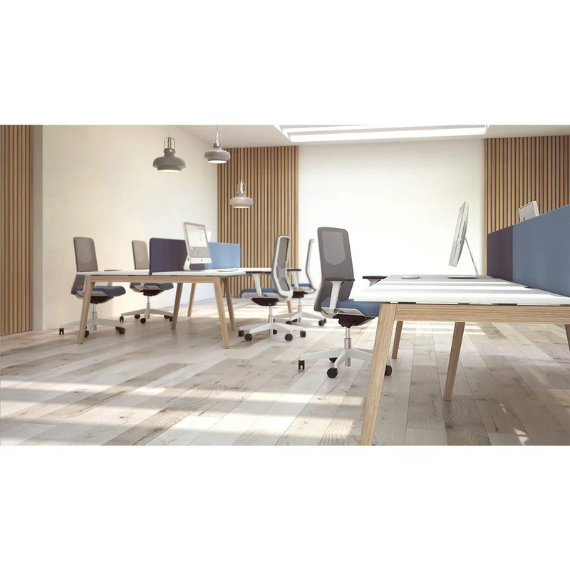 Бюро Narbutas Nova Wood, 1400 x 700 x 740 mm, ПДЧ 25 mm, бял меламин, крака светъл ясен