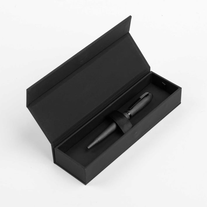 Hugo Boss Химикалка Contour Brushed, в кутия, черна