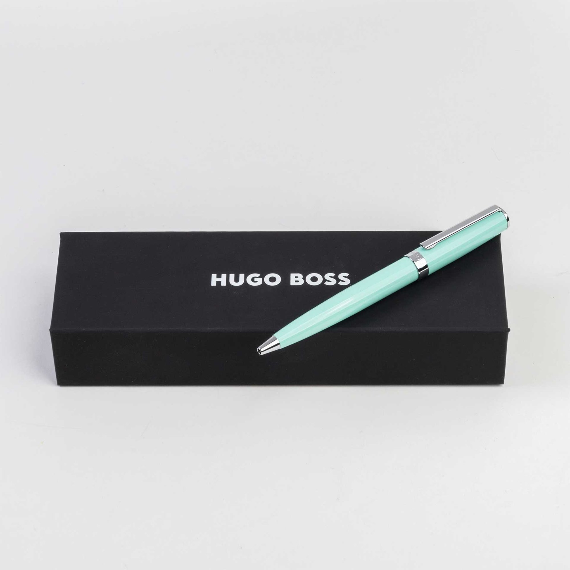 Hugo Boss Химикалка Gear Icon, светлозелена