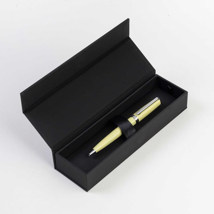 Hugo Boss Химикалка Gear Icon, в кутия, жълта