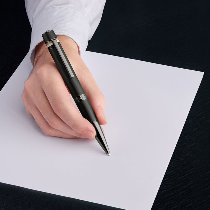 Hugo Boss Химикалка Core Iconic, черна