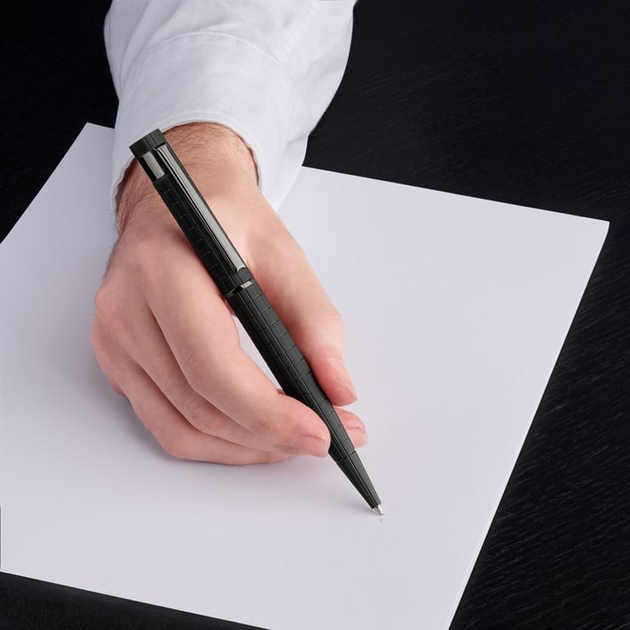 Hugo Boss Химикалка Loop Bauhaus, черна