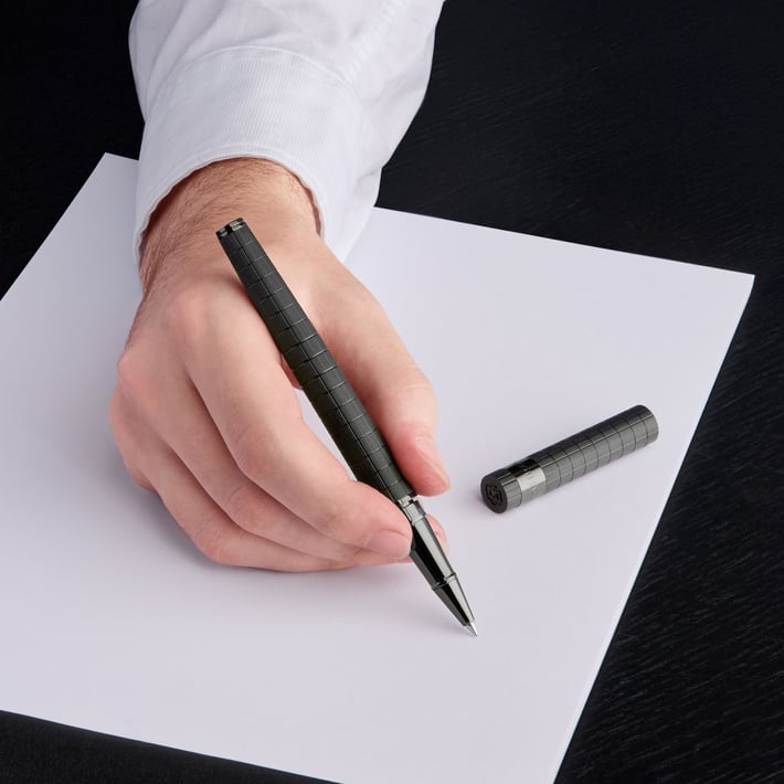 Hugo Boss Ролер Loop Bauhaus, черен