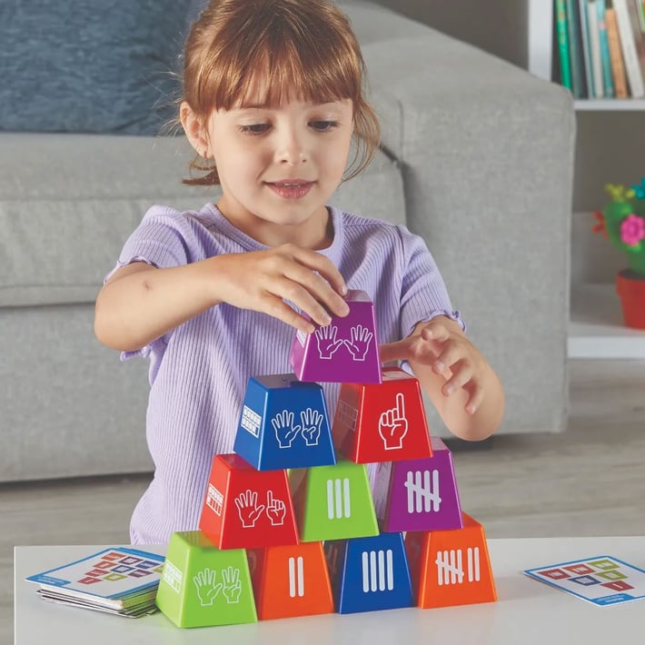 Learning Resources Образователна игра с пирамидални чаши и числа