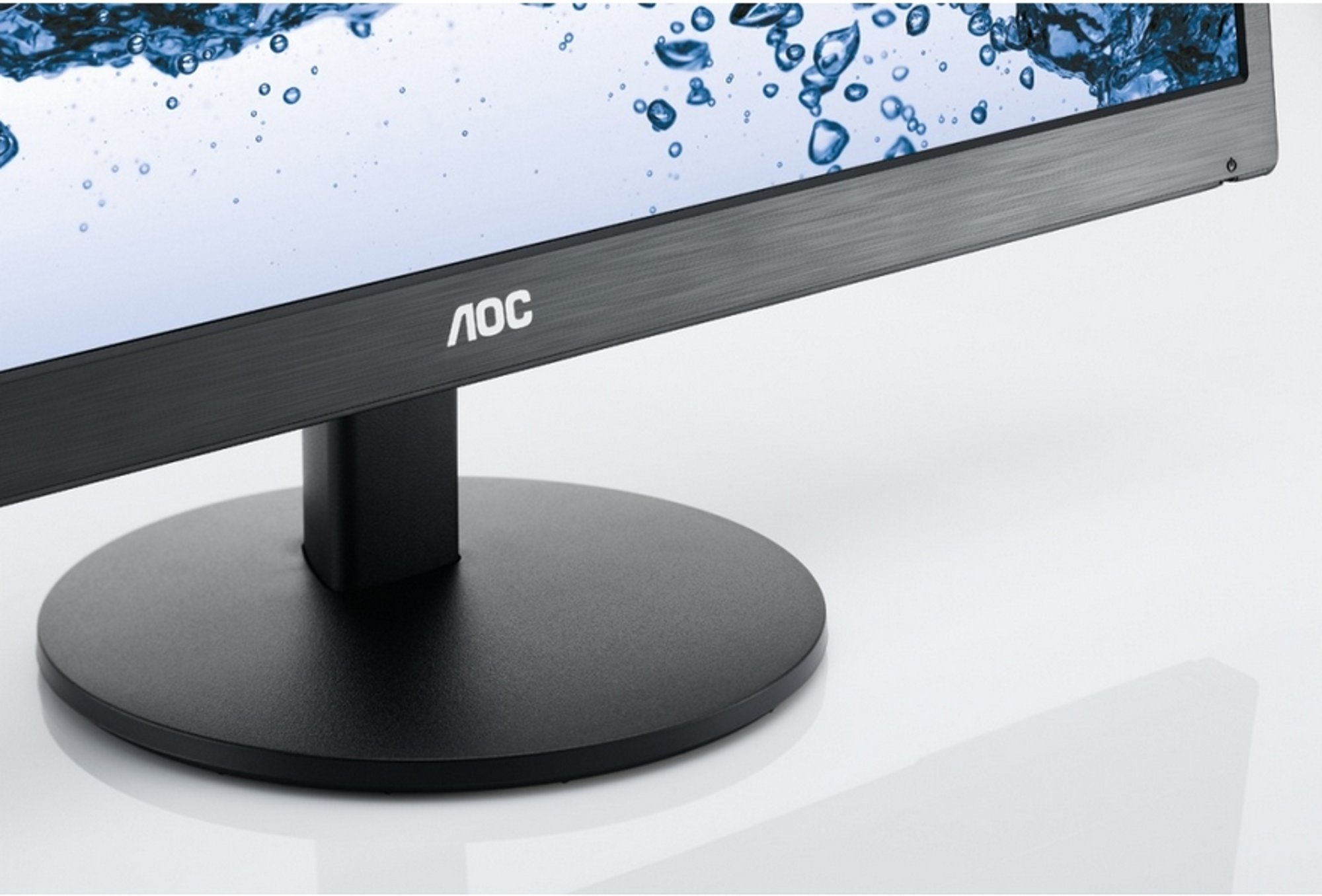 AOC Монитор E2270SWN, 21.5'', LED, 1920 x 1080, 200 cd/m2, 5 ms, VGA, черен